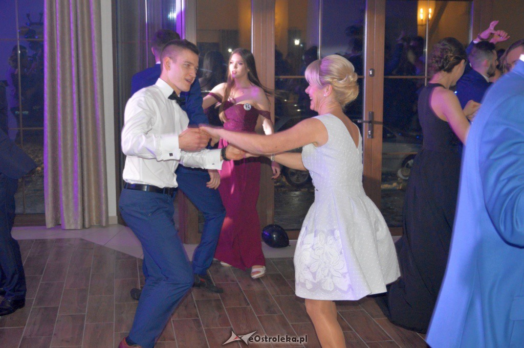 Studniówka w ZSP w Myszyńcu [26.01.2019] - zdjęcie #25 - eOstroleka.pl