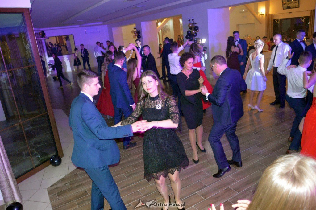 Studniówka w ZSP w Myszyńcu [26.01.2019] - zdjęcie #10 - eOstroleka.pl