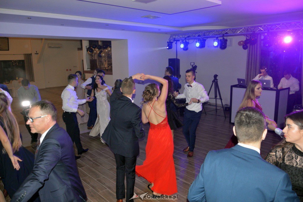 Studniówka w ZSP w Myszyńcu [26.01.2019] - zdjęcie #6 - eOstroleka.pl