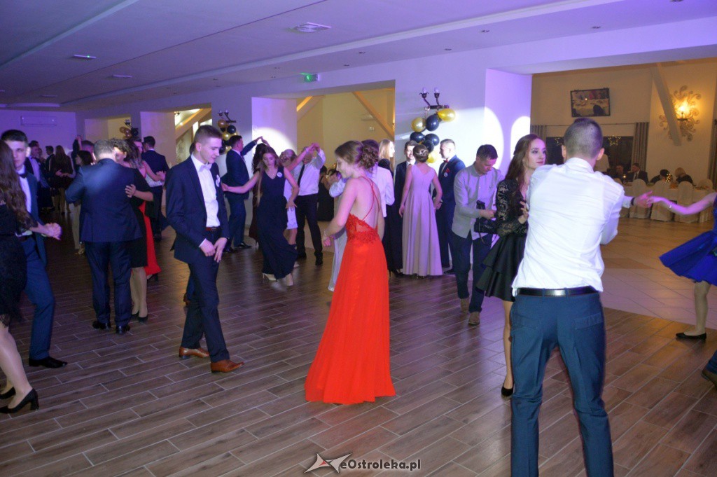 Studniówka w ZSP w Myszyńcu [26.01.2019] - zdjęcie #4 - eOstroleka.pl