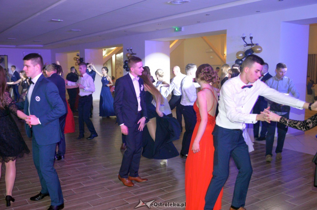 Studniówka w ZSP w Myszyńcu [26.01.2019] - zdjęcie #3 - eOstroleka.pl