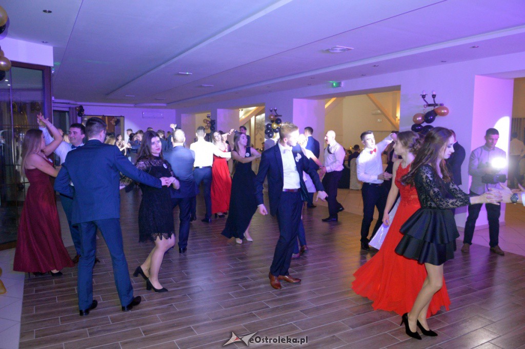 Studniówka w ZSP w Myszyńcu [26.01.2019] - zdjęcie #2 - eOstroleka.pl