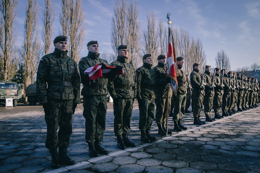 Mieszkańcy powiatu ostrołęckiego zasilili szeregi Wojsk Obrony Terytorialnej [12.02.2019] - zdjęcie #1 - eOstroleka.pl