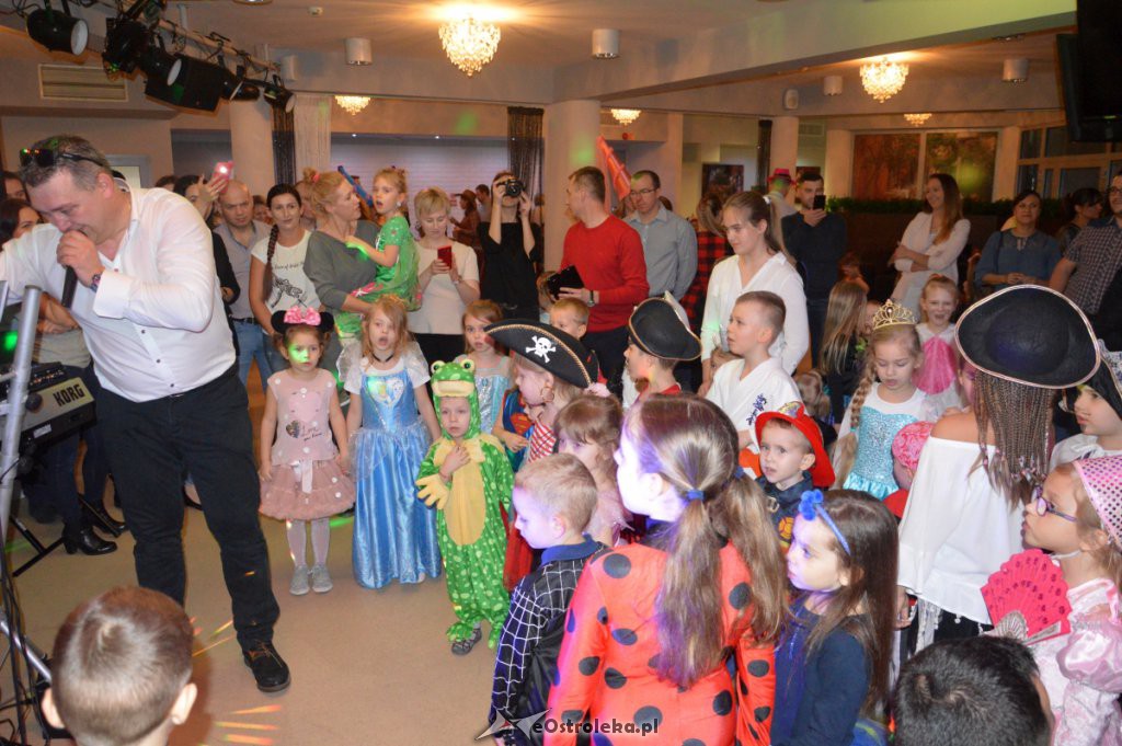 Bal Karnawałowy w przedszkolu Akademia Maluchów [17.02.2019] - zdjęcie #103 - eOstroleka.pl