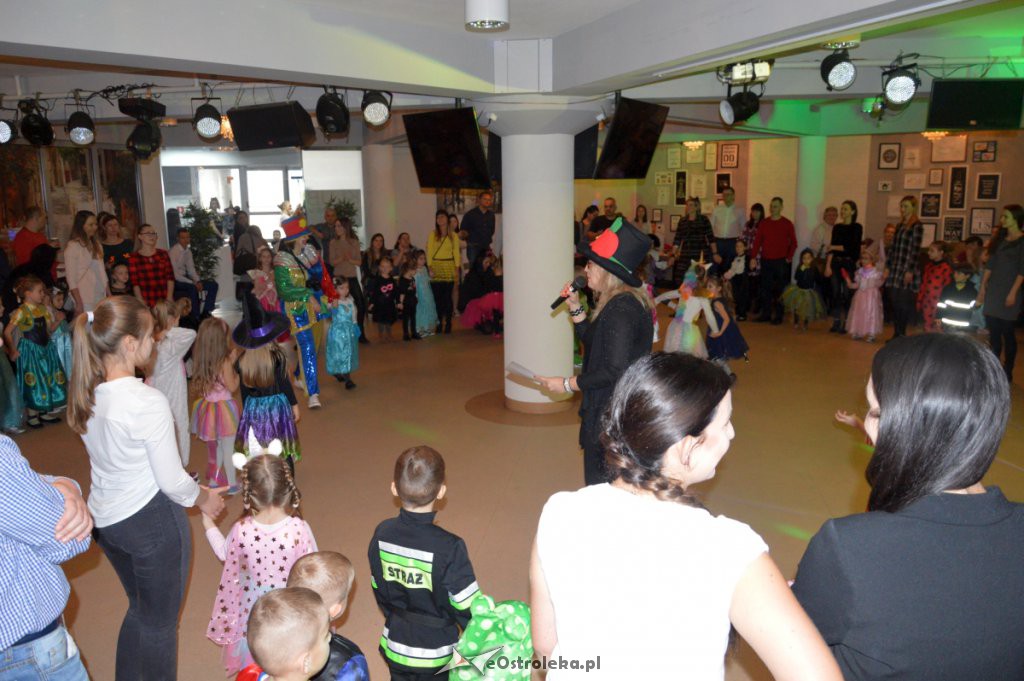 Bal Karnawałowy w przedszkolu Akademia Maluchów [17.02.2019] - zdjęcie #86 - eOstroleka.pl