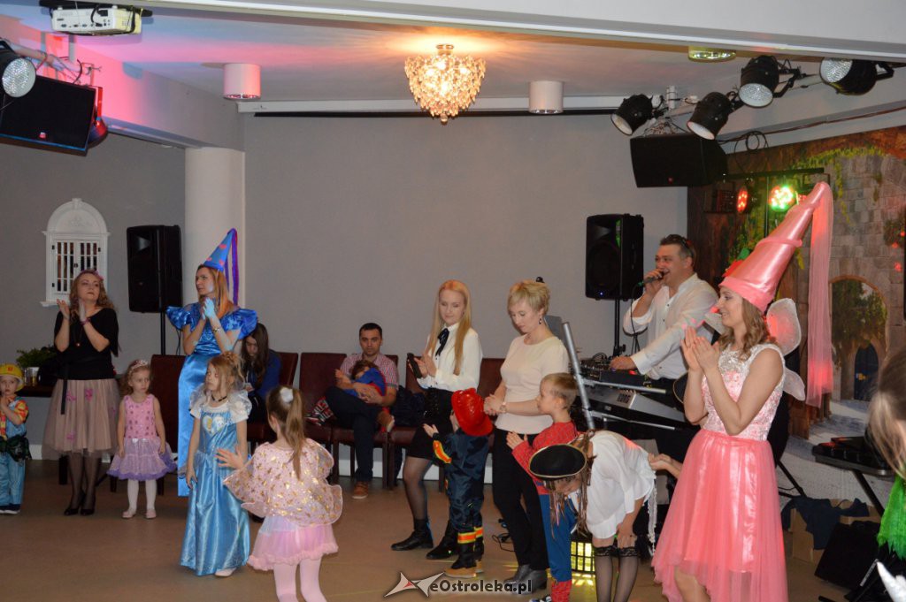 Bal Karnawałowy w przedszkolu Akademia Maluchów [17.02.2019] - zdjęcie #83 - eOstroleka.pl