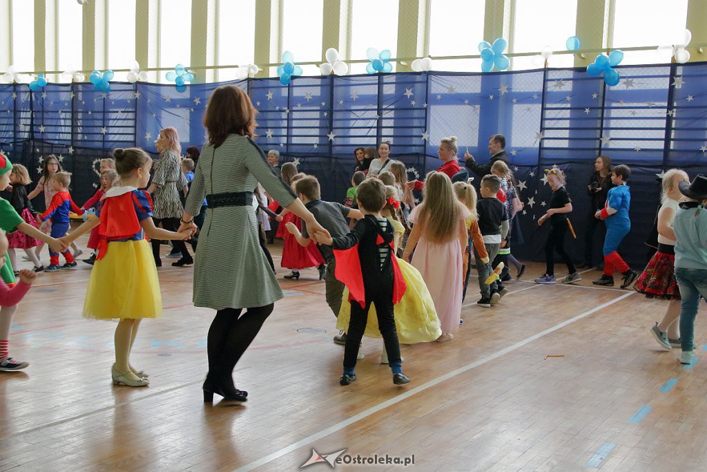 Karnawałowa zabawa w Szkole Podstawowej nr 2 [23.02.2019] - zdjęcie #3 - eOstroleka.pl