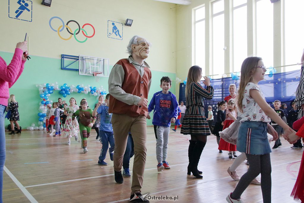 Karnawałowa zabawa w Szkole Podstawowej nr 2 [23.02.2019] - zdjęcie #2 - eOstroleka.pl