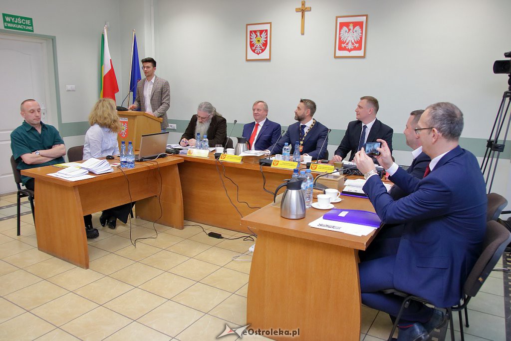 VII sesja Rady Miasta Ostrołęka [26.02.2019] - zdjęcie #4 - eOstroleka.pl