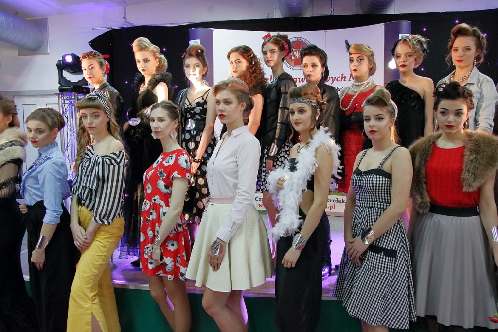 XI Festiwal Fryzjerstwa Artystycznego w ZSZ nr 2 [27.02.2019] - zdjęcie #26 - eOstroleka.pl