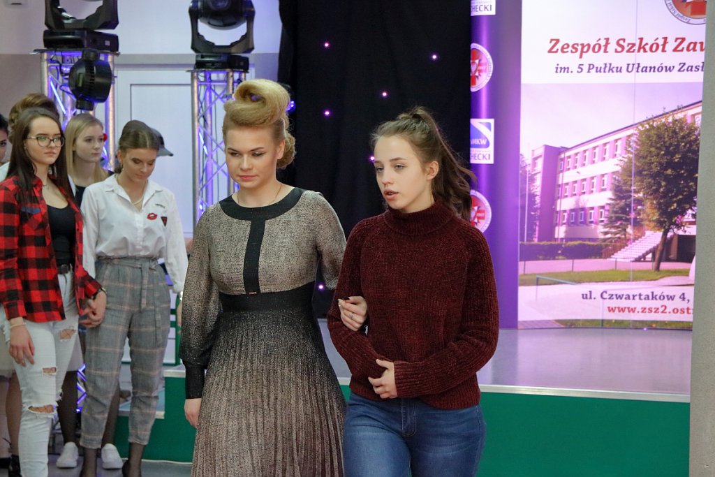 XI Festiwal Fryzjerstwa Artystycznego w ZSZ nr 2 [27.02.2019] - zdjęcie #22 - eOstroleka.pl