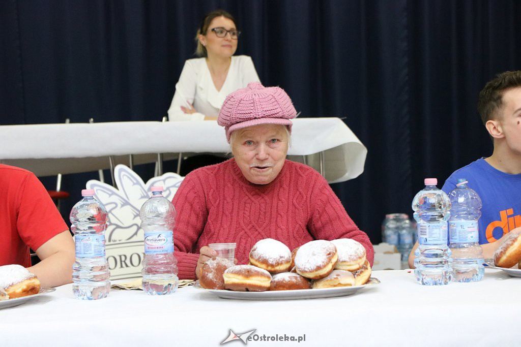 Ostrołęckie Mistrzostwa w jedzeniu Pączków 2019 [28.02.2019] - zdjęcie #32 - eOstroleka.pl