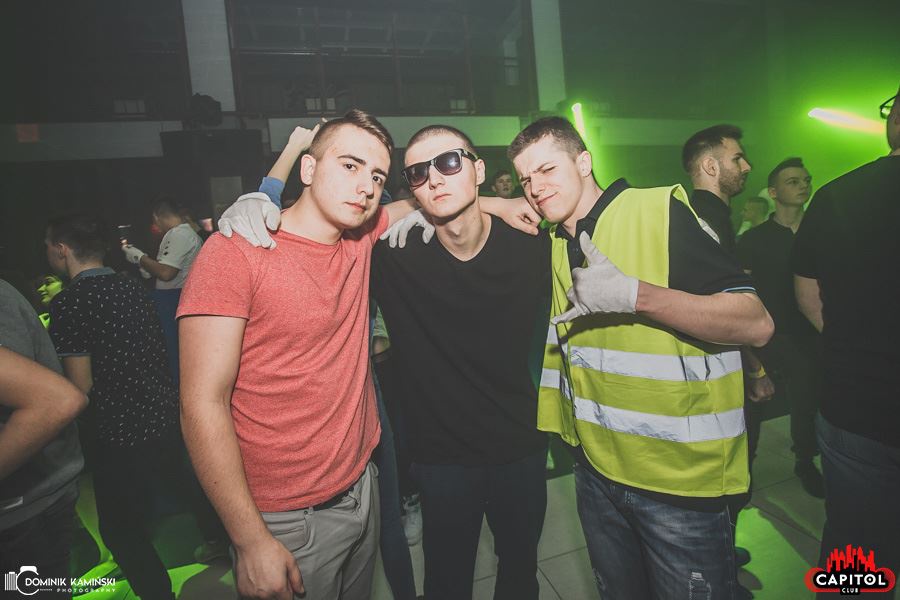 Ostatkowa Noc Wariatów w Clubie Capitol Sypniewo [01.03.2019] - zdjęcie #1 - eOstroleka.pl