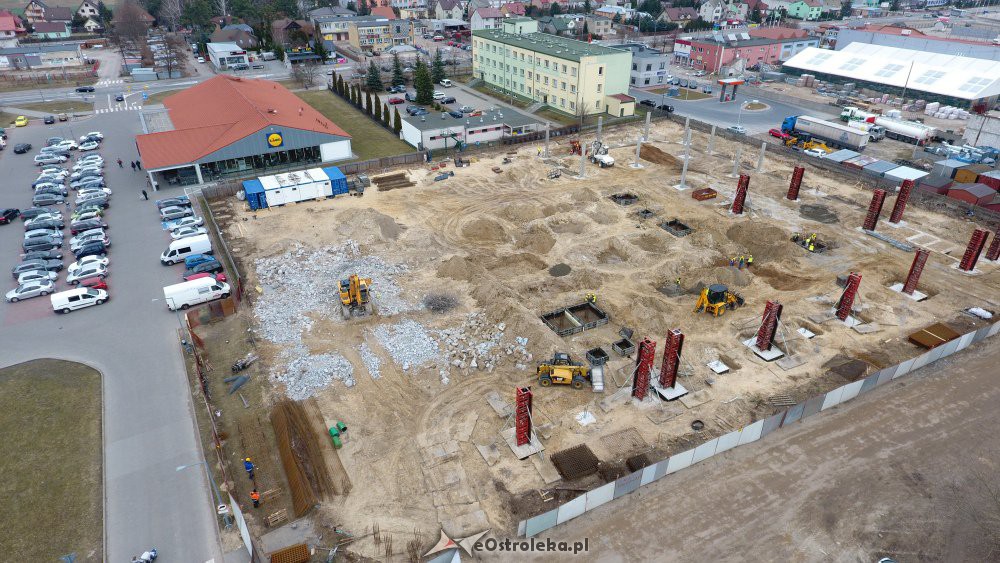 Budowa parku handlowego Vendo przy ul. Witosa [07.03.2019] - zdjęcie #9 - eOstroleka.pl