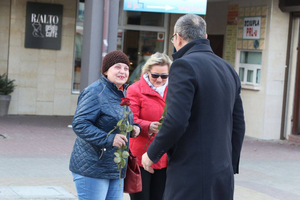 Dzień Kobiet w Ostrołęce [08.03.2019] - zdjęcie #13 - eOstroleka.pl