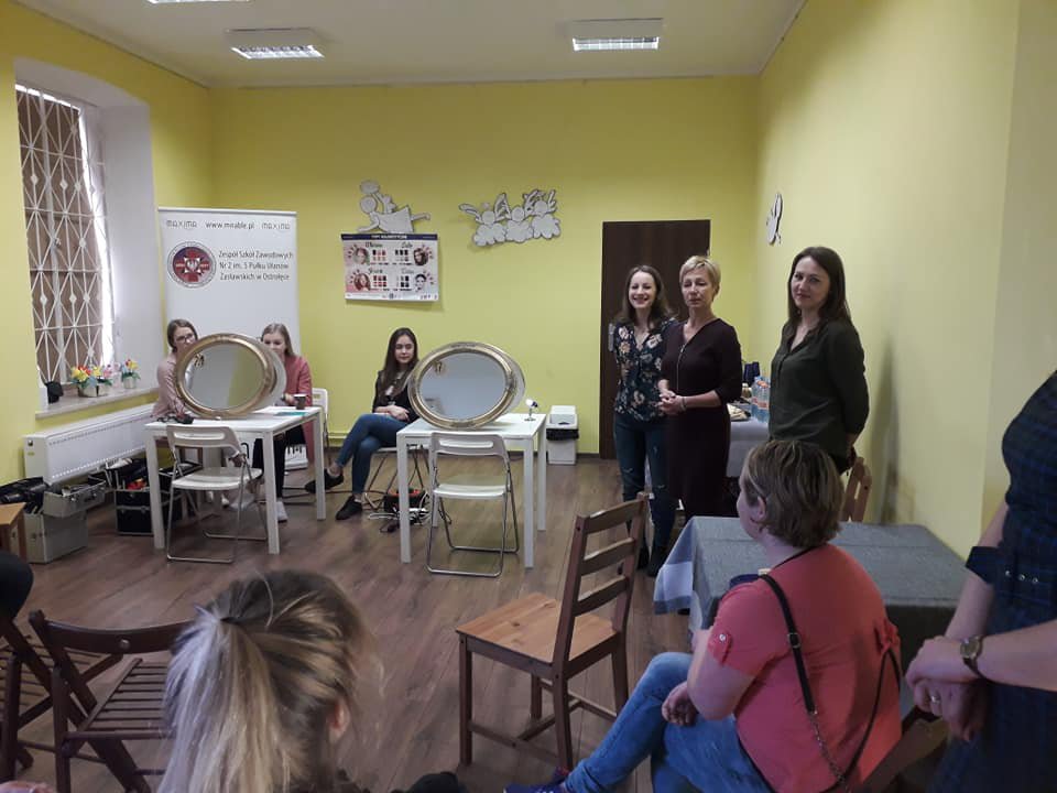 Dzień Kobiet w Zespole Placówek Wsparcia Dziennego [12.03.2019] - zdjęcie #6 - eOstroleka.pl