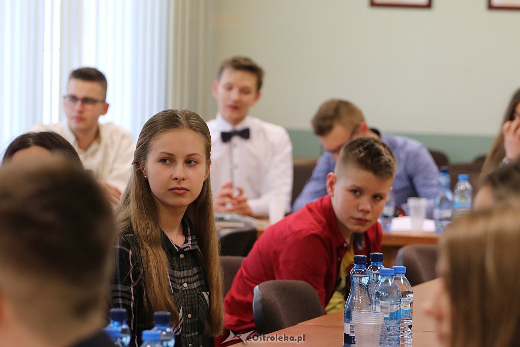 Spotkanie ws. młodzieżowej rady miasta [14.03.2019] - zdjęcie #9 - eOstroleka.pl