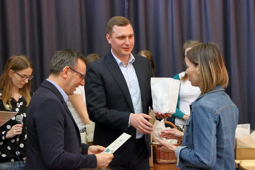 POCISK  w II LO w Ostrołęce [18.03.2019] - zdjęcie #19 - eOstroleka.pl