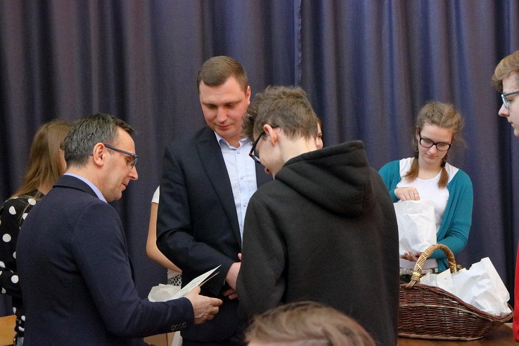 POCISK  w II LO w Ostrołęce [18.03.2019] - zdjęcie #7 - eOstroleka.pl