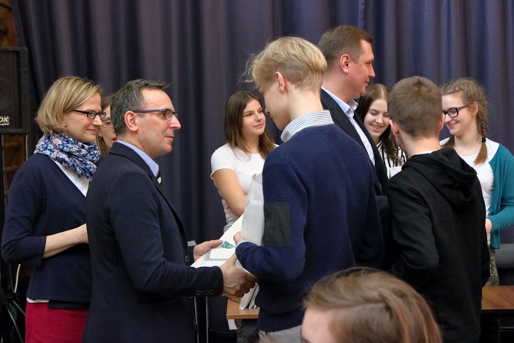 POCISK  w II LO w Ostrołęce [18.03.2019] - zdjęcie #4 - eOstroleka.pl