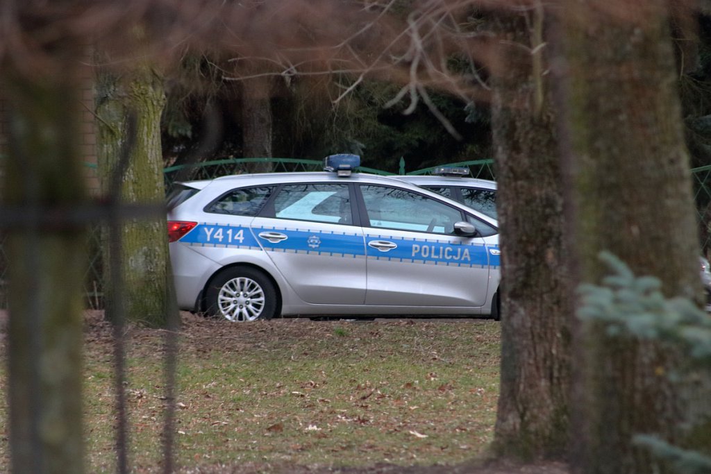 Nad Narwią w Ostrołęce trwa poszukiwanie zaginionego mężczyzny [18.03.2019] - zdjęcie #2 - eOstroleka.pl