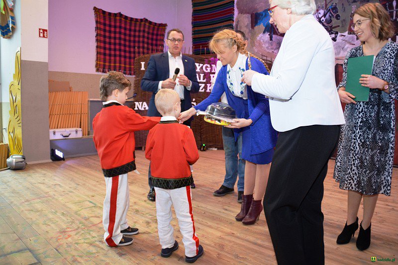 Festiwal Piosenki Przedszkolnej Rozśpiewany Przedszkolak - Na kurpśoskó nutë [19.03.2019] - zdjęcie #26 - eOstroleka.pl