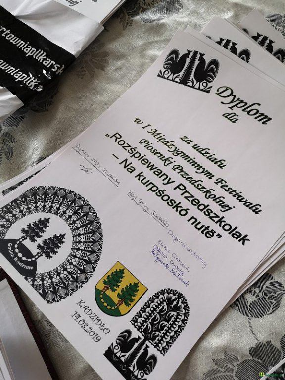 Festiwal Piosenki Przedszkolnej Rozśpiewany Przedszkolak - Na kurpśoskó nutë [19.03.2019] - zdjęcie #9 - eOstroleka.pl