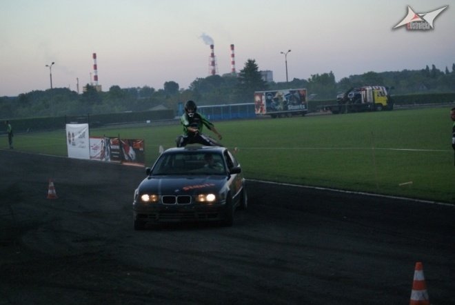 Grupa kaskaderów Flott Cascaders Team (10.07.2010) - zdjęcie #50 - eOstroleka.pl
