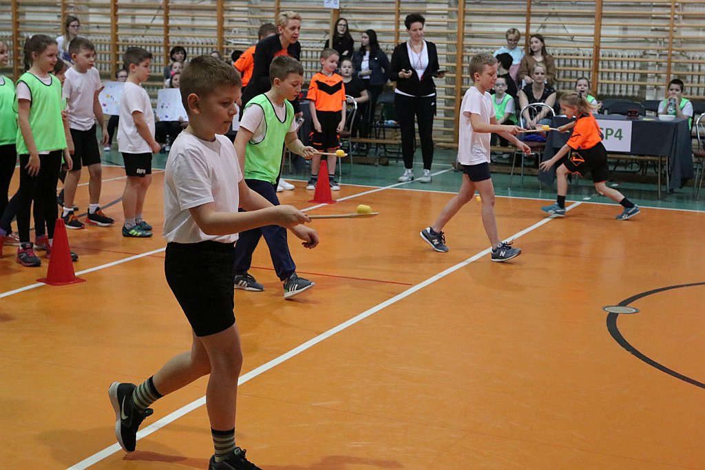 Turniej klas trzecich w Szkole Podstawowej nr 5 [22.03.2019] - zdjęcie #7 - eOstroleka.pl