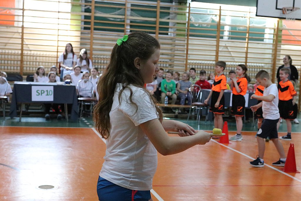Turniej klas trzecich w Szkole Podstawowej nr 5 [22.03.2019] - zdjęcie #11 - eOstroleka.pl