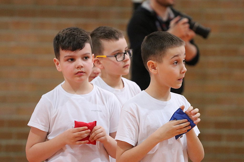 Turniej klas trzecich w Szkole Podstawowej nr 5 [22.03.2019] - zdjęcie #32 - eOstroleka.pl