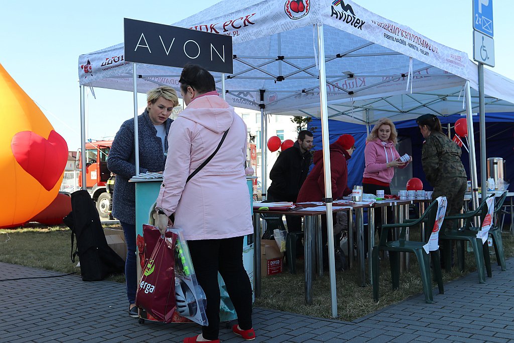 Akcja krwiodawstwa przed komendą policji [23.03.2019] - zdjęcie #10 - eOstroleka.pl