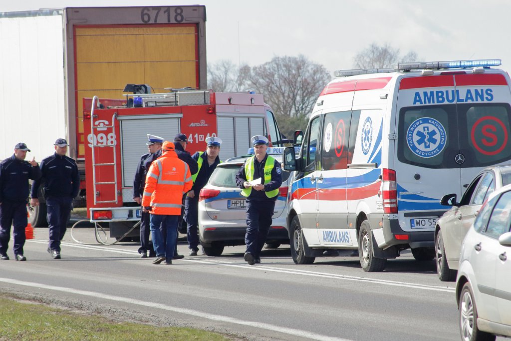 Koszmarny wypadek w Kordowie. Zginęło dwoje dzieci! [27.03.2019] - zdjęcie #4 - eOstroleka.pl