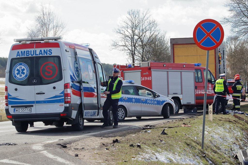 Koszmarny wypadek w Kordowie. Zginęło dwoje dzieci! [27.03.2019] - zdjęcie #13 - eOstroleka.pl