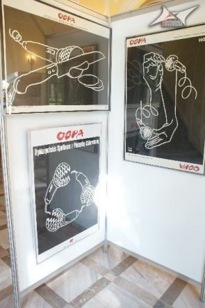 Warszawska wystawa Plakat Kurpiowski - Zenona Kowalczyka (15.07.2010) - zdjęcie #18 - eOstroleka.pl