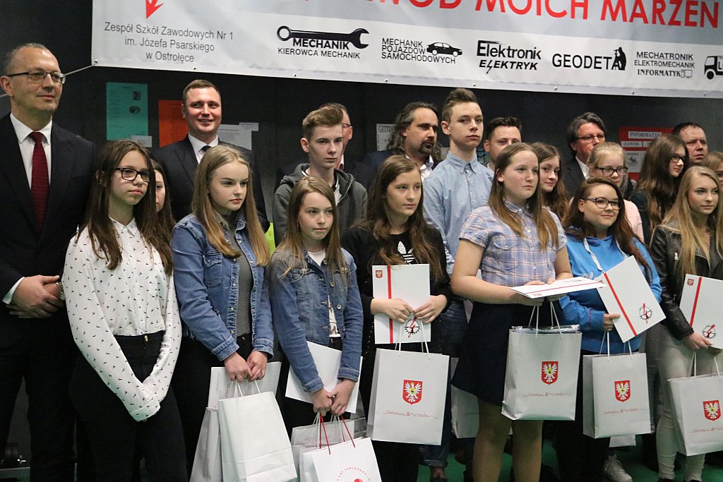 Zawód moich marzeń w ZSZ 1 [02.04.2019] - zdjęcie #2 - eOstroleka.pl