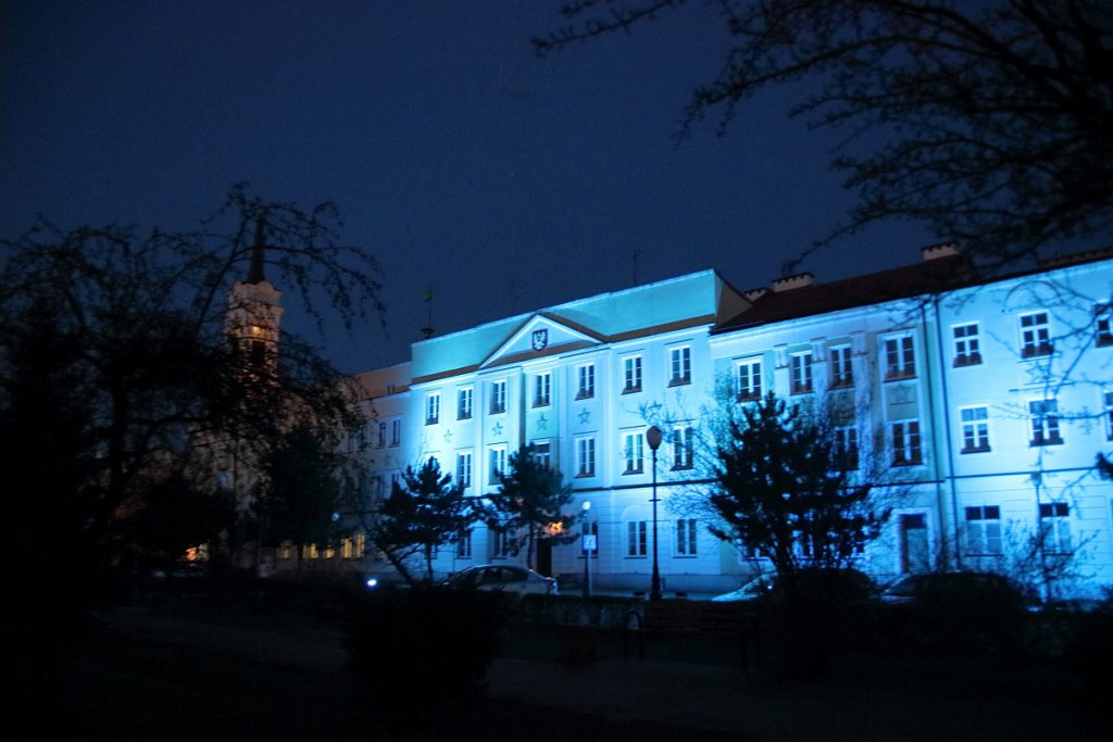 Niebieski Marsz w Ostrołęce [02.04.2019] - zdjęcie #32 - eOstroleka.pl