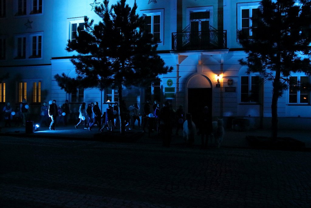 Niebieski Marsz w Ostrołęce [02.04.2019] - zdjęcie #29 - eOstroleka.pl