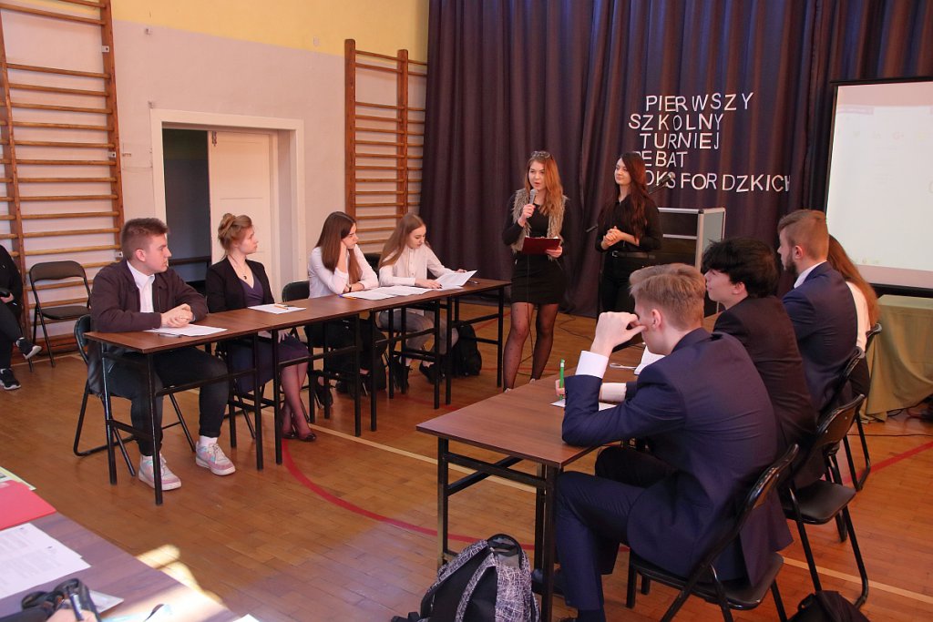 Debata oksfordzka w II LO [03.04.2019] - zdjęcie #10 - eOstroleka.pl