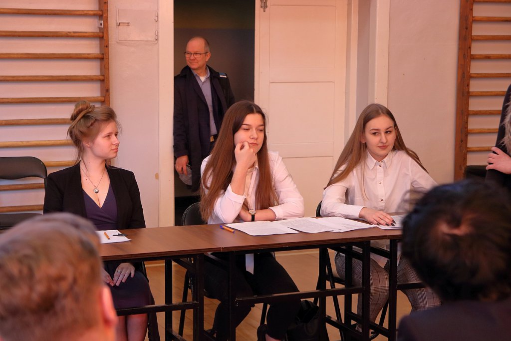 Debata oksfordzka w II LO [03.04.2019] - zdjęcie #12 - eOstroleka.pl