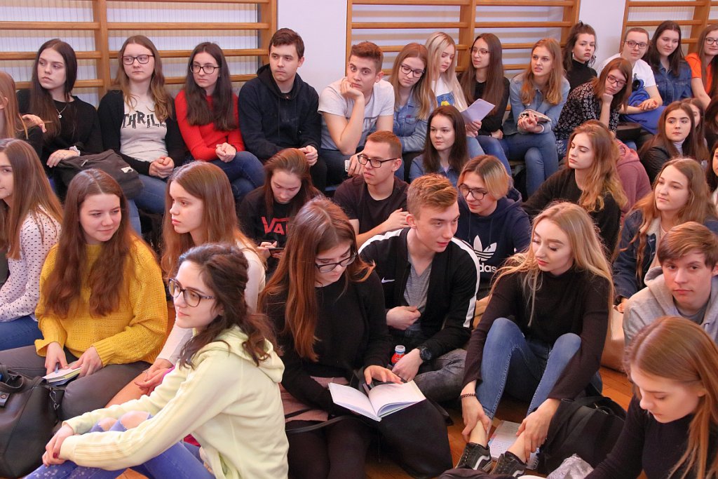 Debata oksfordzka w II LO [03.04.2019] - zdjęcie #36 - eOstroleka.pl