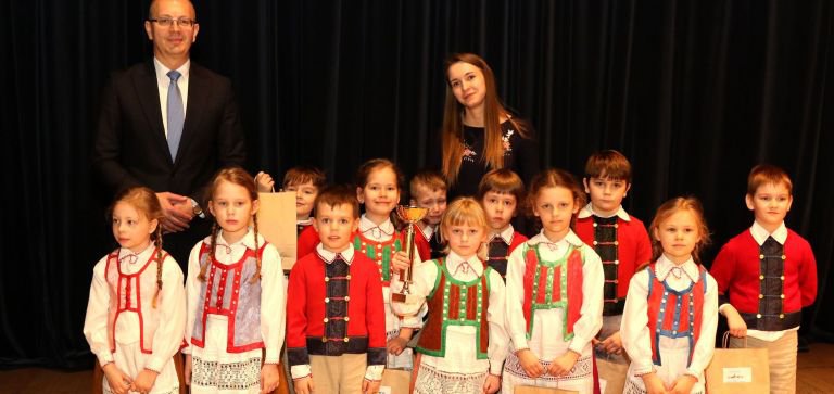 IV edycji konkursu Tańce z przedszkolakami Kurpikami - zdjęcie #1 - eOstroleka.pl