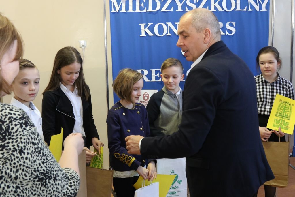 Międzyszkolny konkurs wiedzy o regionie w „trójce” [04.04.2019] - zdjęcie #9 - eOstroleka.pl