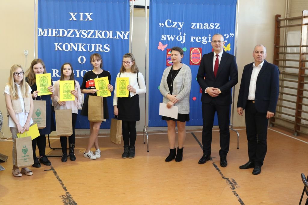 Międzyszkolny konkurs wiedzy o regionie w „trójce” [04.04.2019] - zdjęcie #12 - eOstroleka.pl