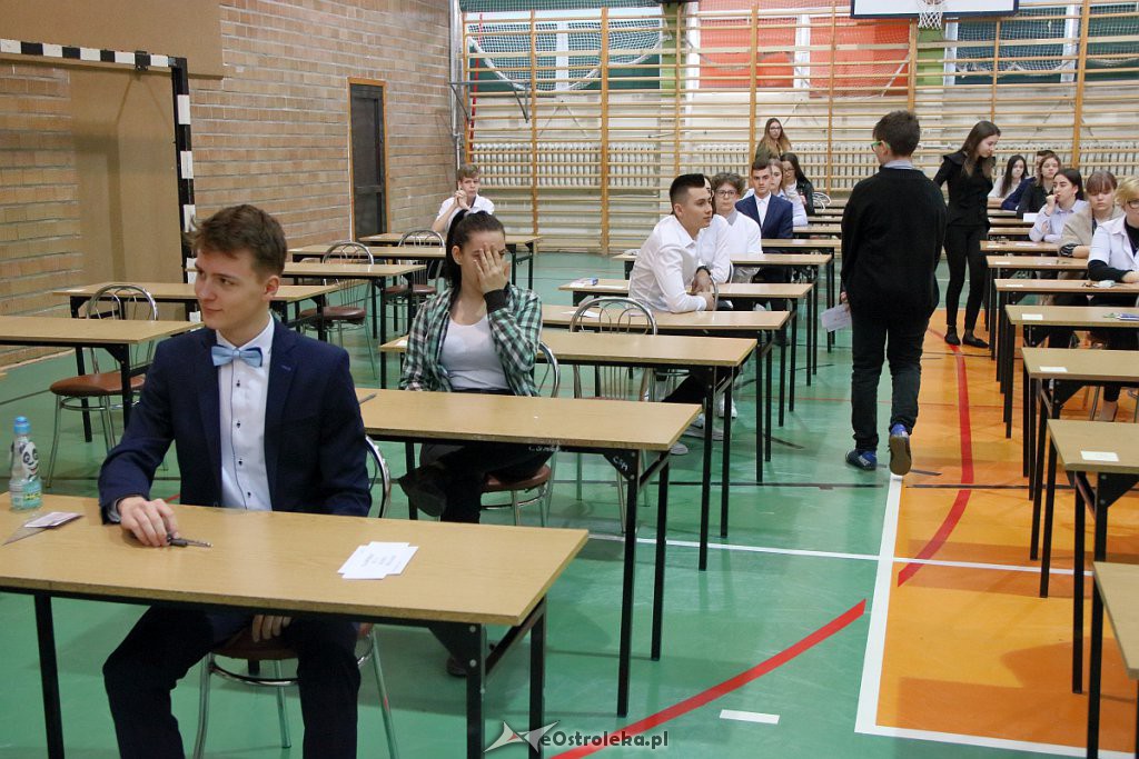 Drugi dzień egzaminów gimnazjalnych [11.04.2019] - zdjęcie #64 - eOstroleka.pl