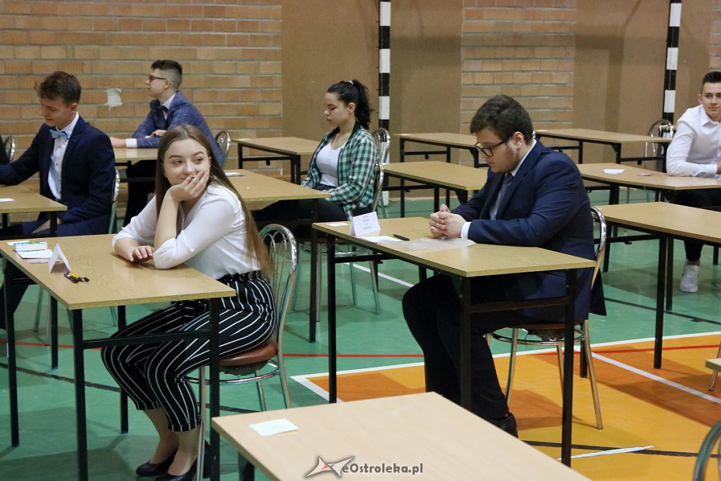 Drugi dzień egzaminów gimnazjalnych [11.04.2019] - zdjęcie #71 - eOstroleka.pl