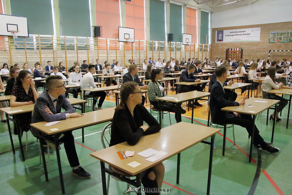 Drugi dzień egzaminów gimnazjalnych [11.04.2019] - zdjęcie #78 - eOstroleka.pl