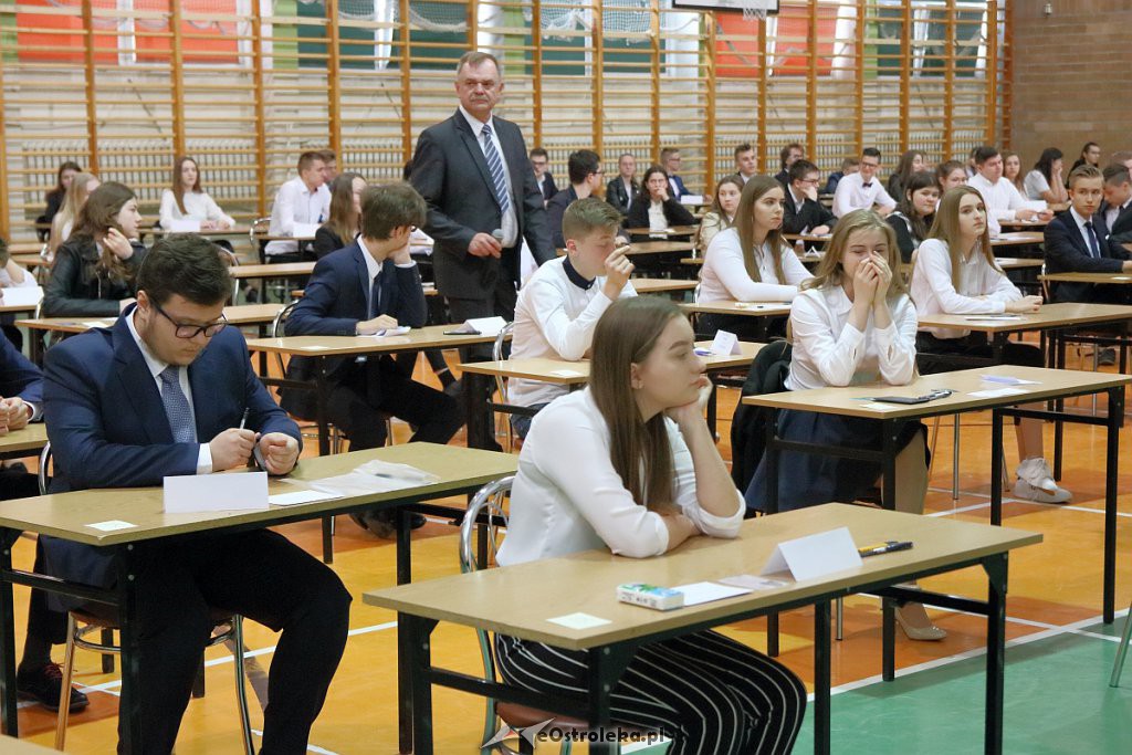 Drugi dzień egzaminów gimnazjalnych [11.04.2019] - zdjęcie #11 - eOstroleka.pl