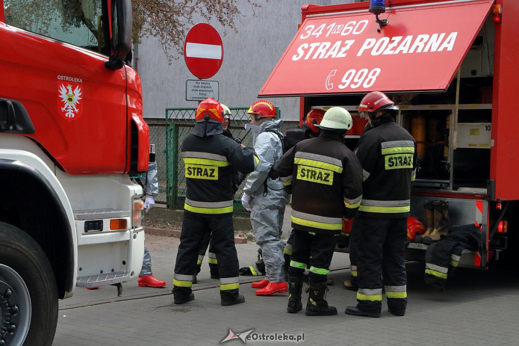 Alarm bombowy i koperta z białym proszkiem w ostrołęckim sądzie [12.04.2019] - zdjęcie #15 - eOstroleka.pl