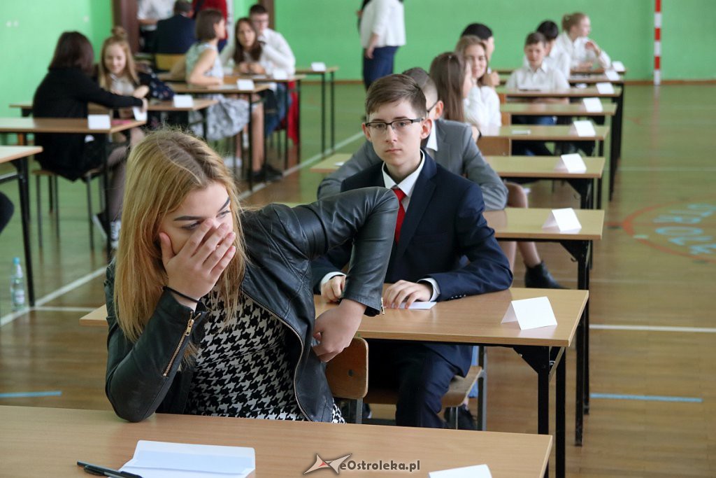 Egzamin ósmoklasisty w Ostrołęce [15.04.2019] - zdjęcie #46 - eOstroleka.pl